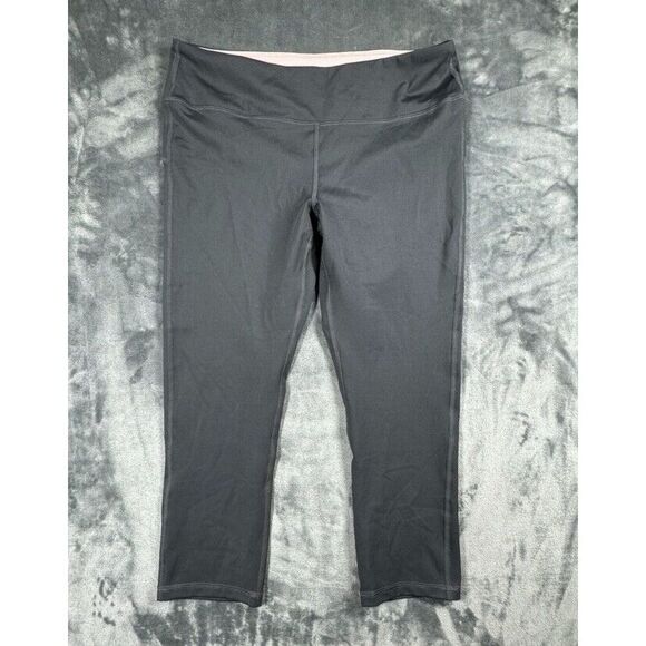 MARIKA SPORT‎ PERFORMANCE CAPRI Pants, BLACK L(12-14) - Picture 1 of 7